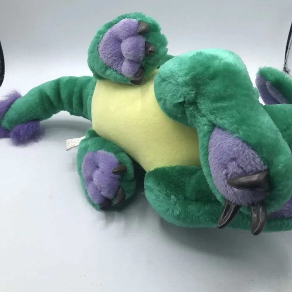 Rare VTG BUSCH GARDENS Green 16